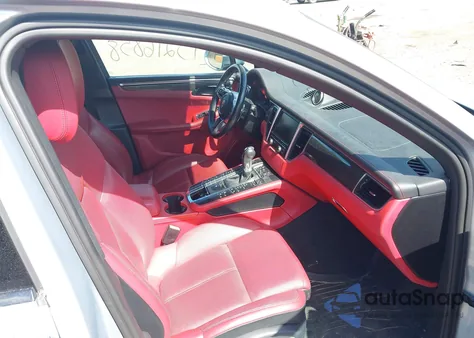 2015 Porsche Macan S z USA, uszkodzony, nr VIN WP1AB2A58FLB56149